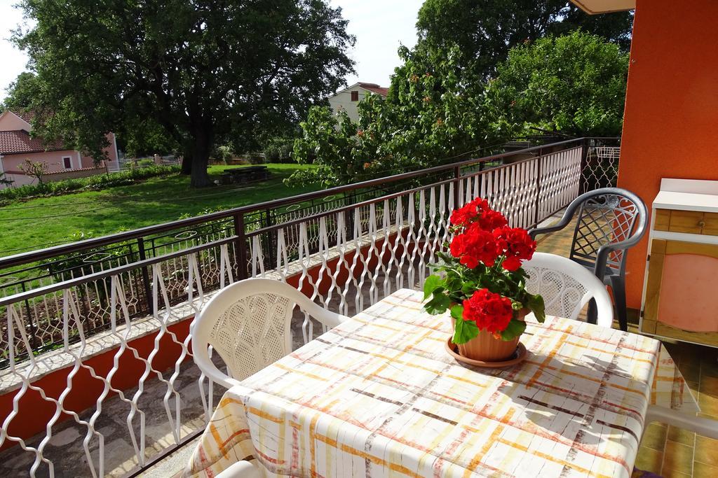 Apartment Parenzana Bibali 65 A 52460-بوجي المظهر الخارجي الصورة